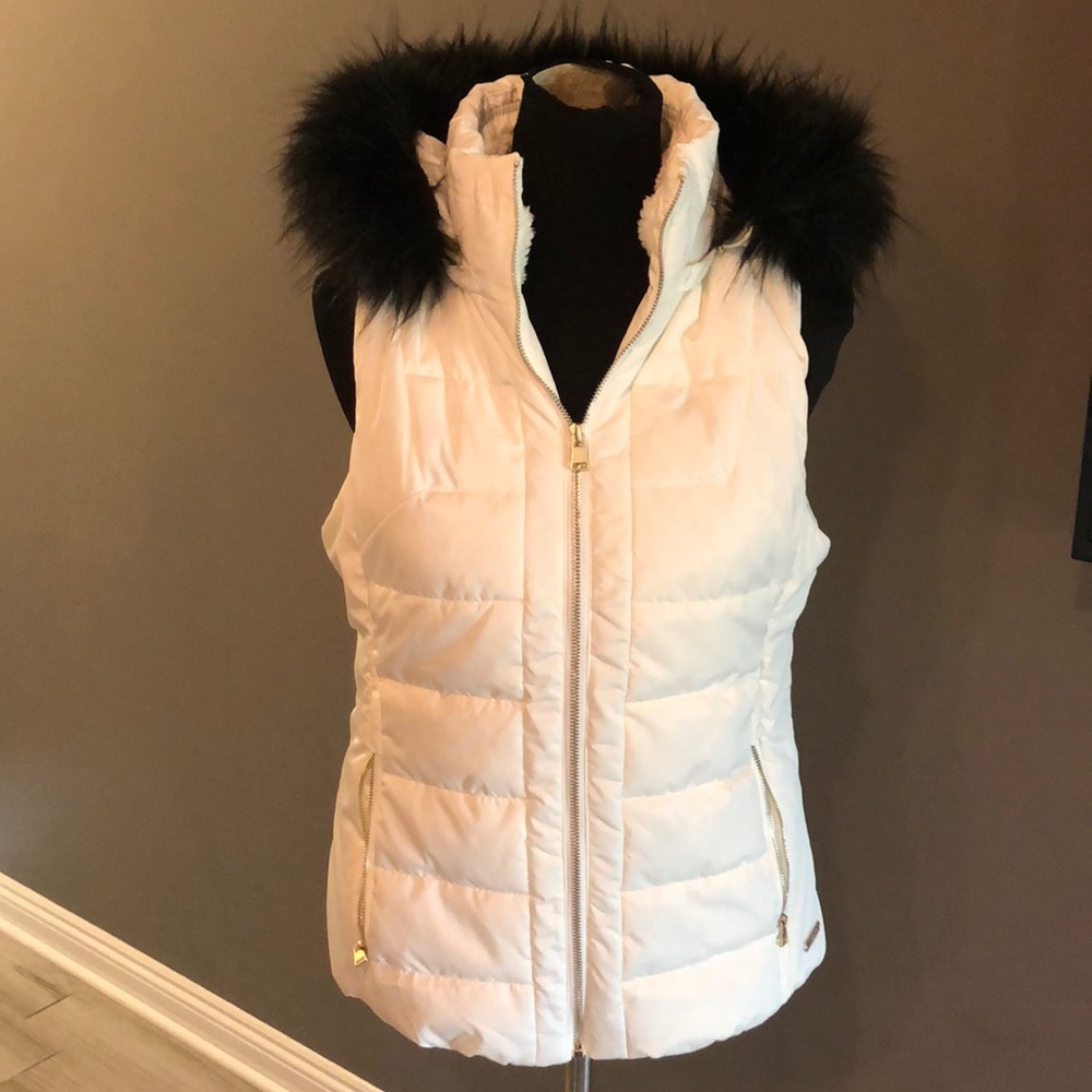Calvin Klein Performance White Vest with Black Fur Hood